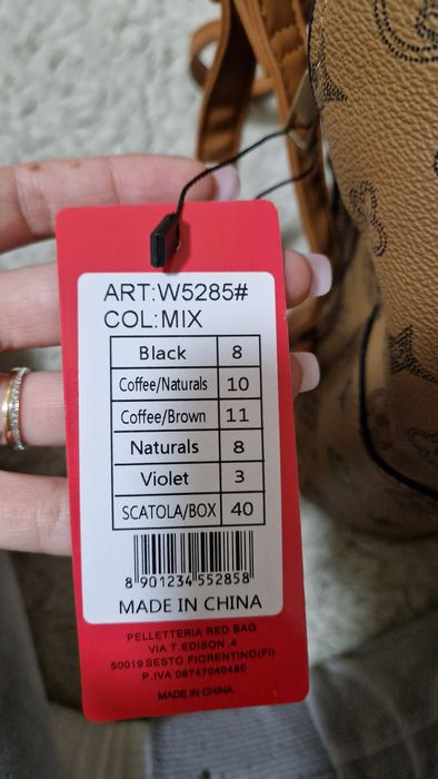 2 la preț de 1 plus cadou, un portofel