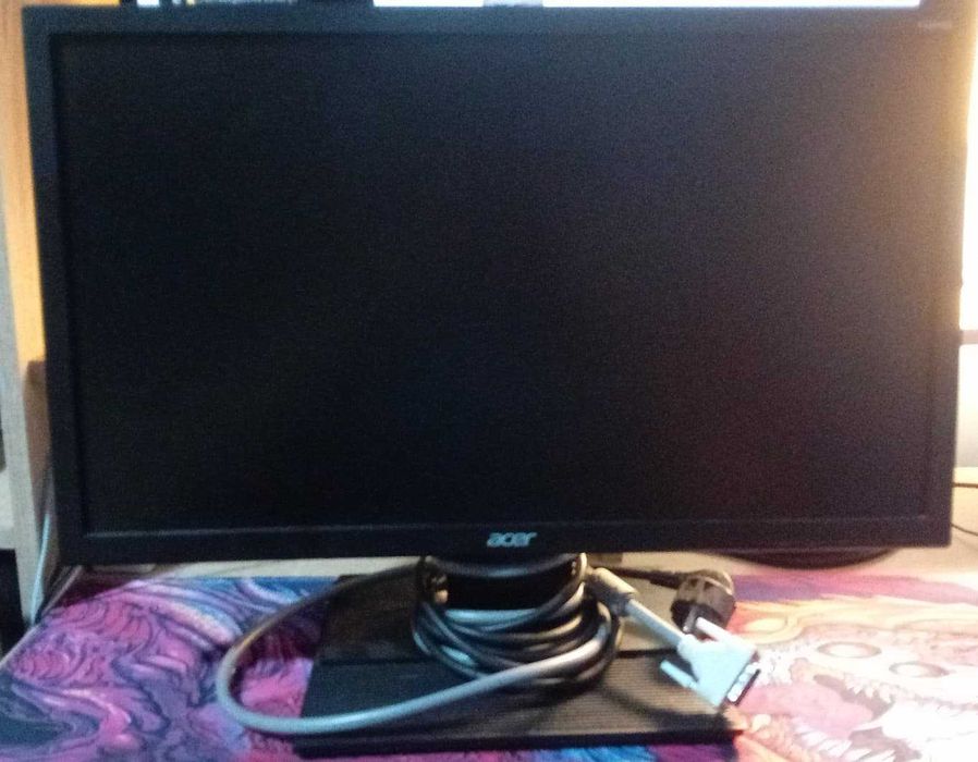Vând monitor Acer 60Hz Full HD (1080p) LCD