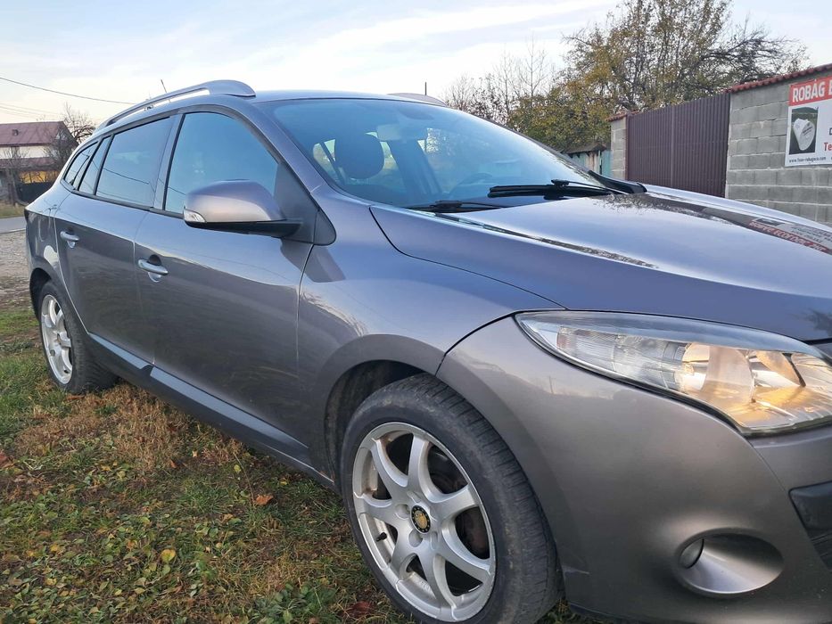 Vând Renault Megane