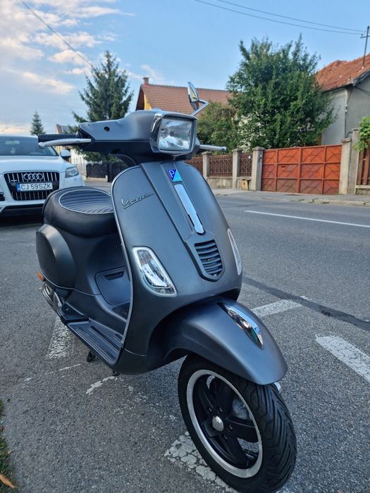 Scuter Vespa Sprint 50, 2T ,2012