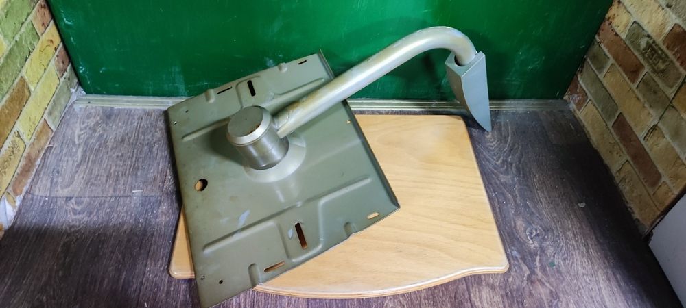 Стойка за телевизор. Стойка за стена, за TV.