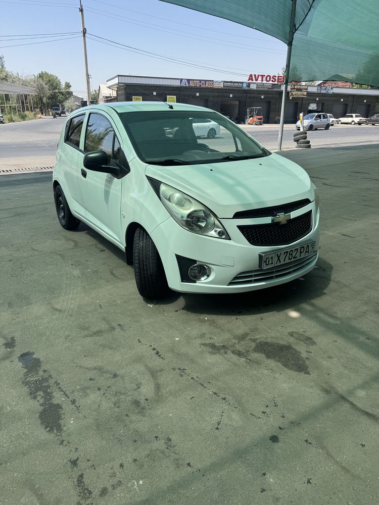 Chevrolet spark 2013 probek 176000