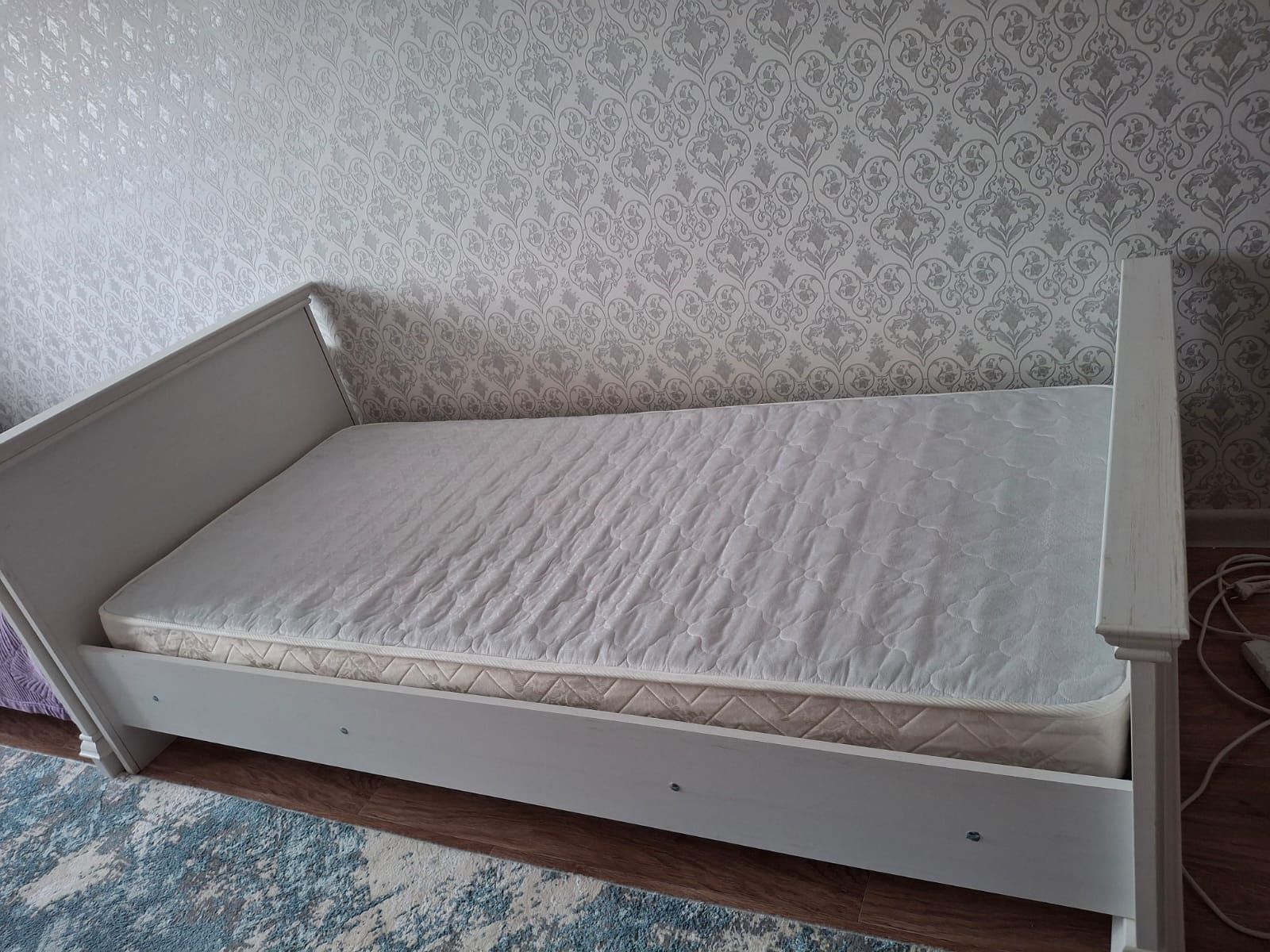 Односпальные кровать