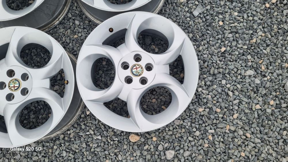 Оригинални джанти Алфа 5/98 Alfa 5x98

Употребявани, Шумен