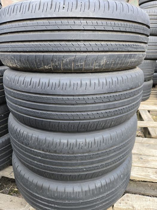 4бр. 225 60 18 Dunlop летни.