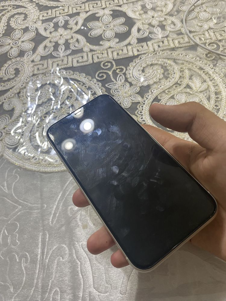 Iphone 11 64 gb.