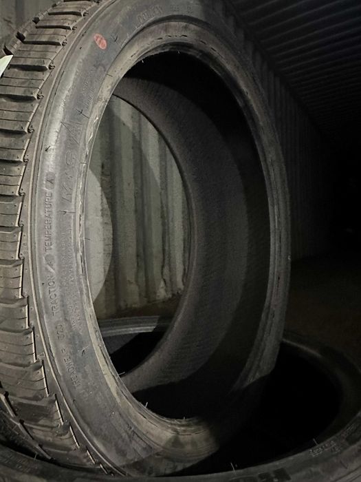 Нови всесезонни ROTALLA SETULA 4 SEASON RA03 225/35R19 88W XL НОВ DOT