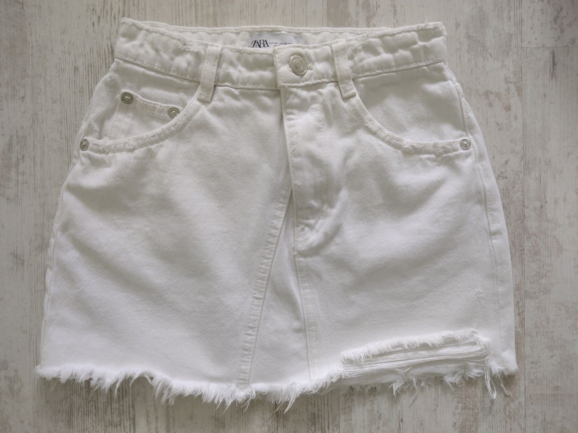 Дамска пола от деним Zara