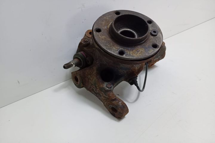 Fuzeta stanga fata x drive BMW Seria 3 E90/E91/E92/E93