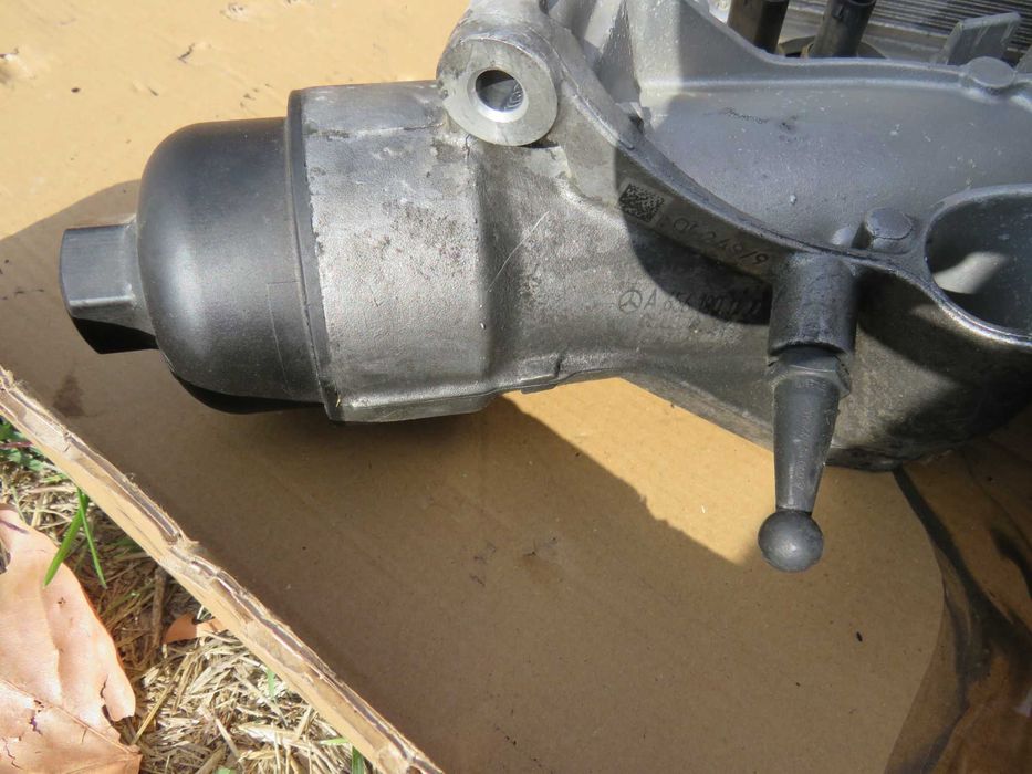 Корпус на маслен филтър W222 W223 656