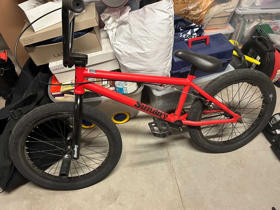 Колело BMX червено за града