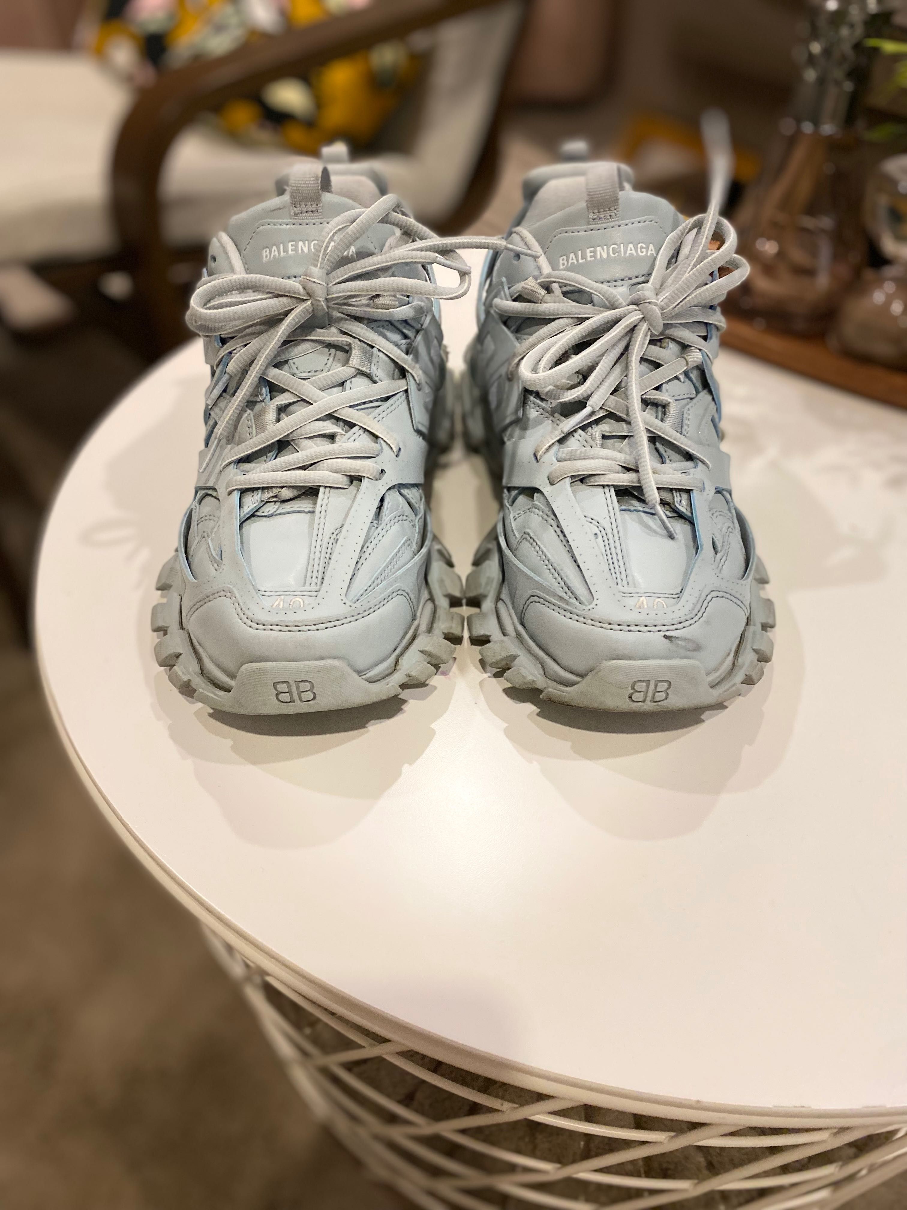 Balenciaga track