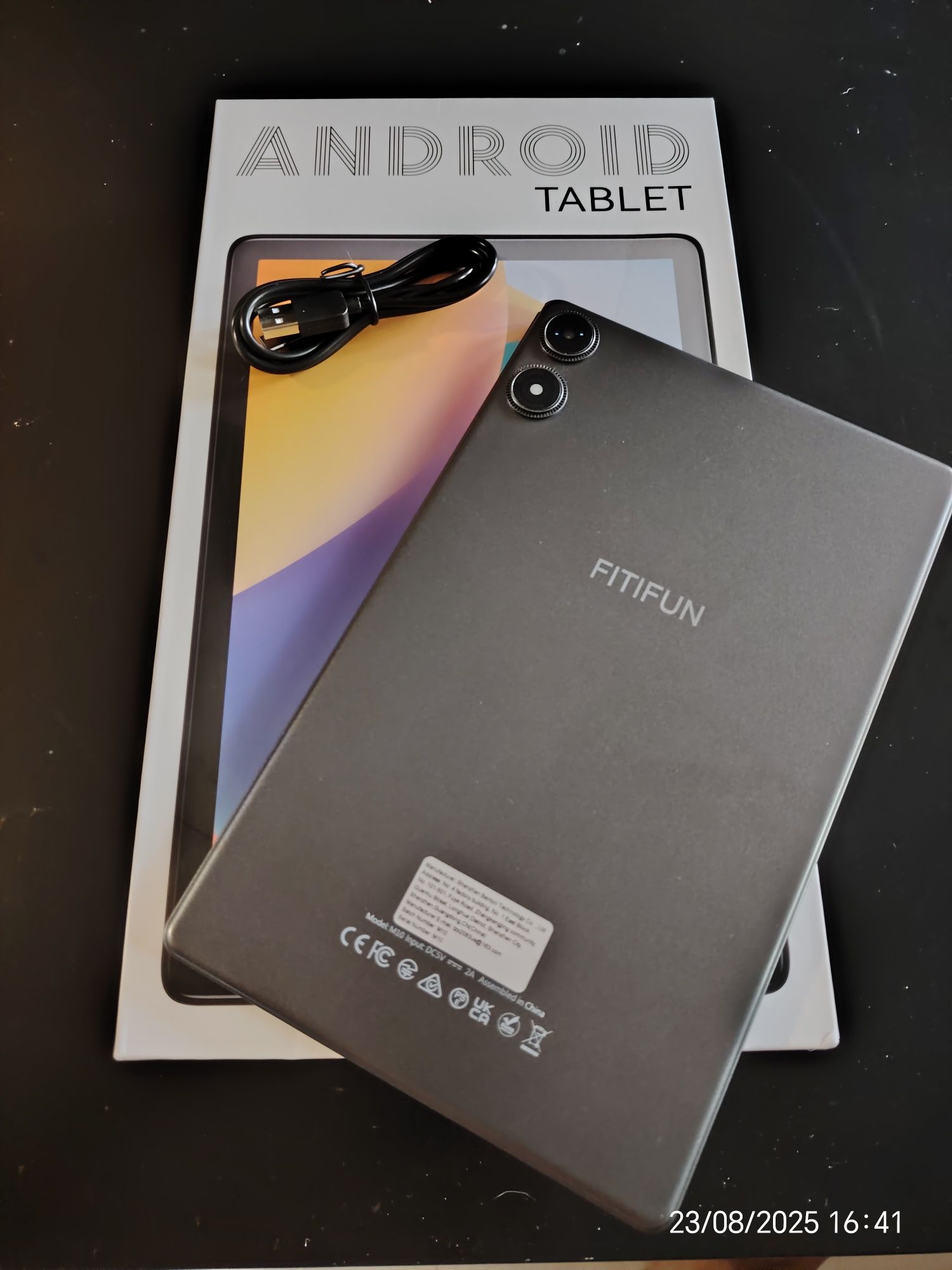 Продавам таблет 10,1 inch