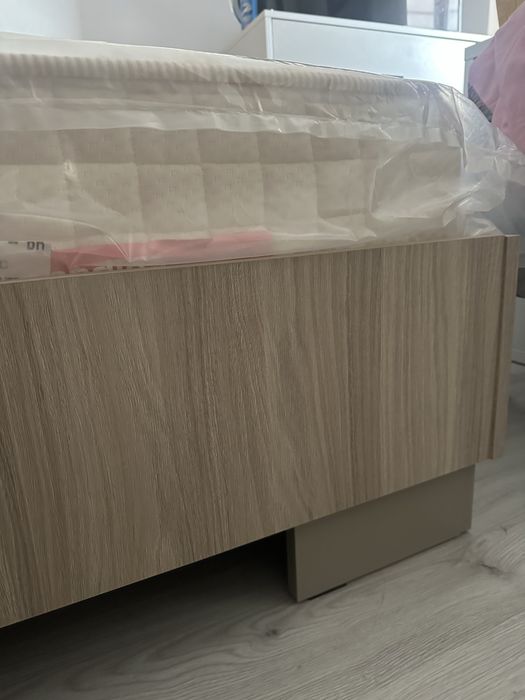 Pat cu tablie tapitata