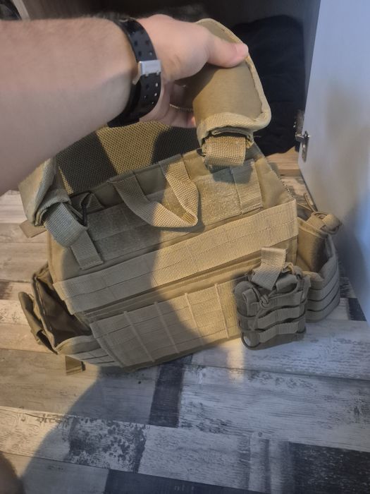 Бронежилетка Airsoft