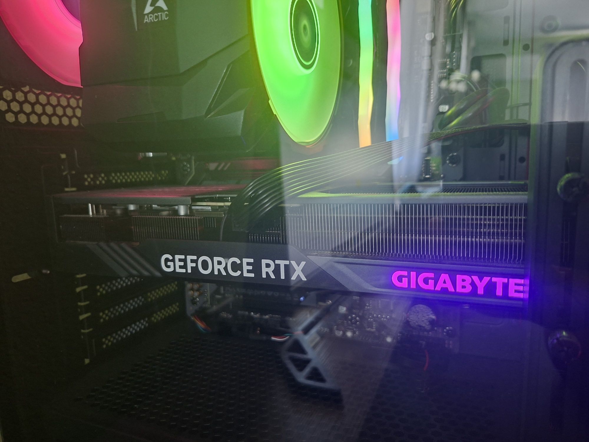 Геймърски компютър rtx 4070 с гаранция