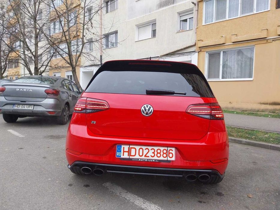 ACCEPT SI VARIANTE!!!Se vinde masina personala Volkswagen Golf 7.5R