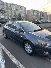 De vanzare opel astra j an 2010