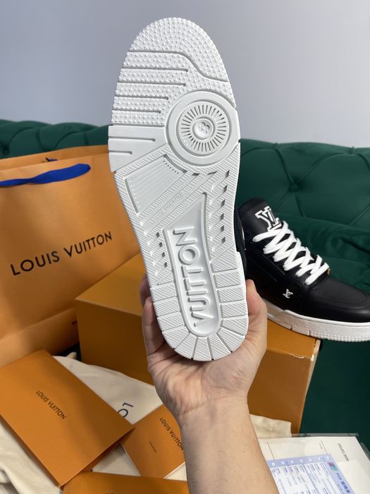 Adidasi Louis Vuitton piele naturala 100% Full Box colectie noua