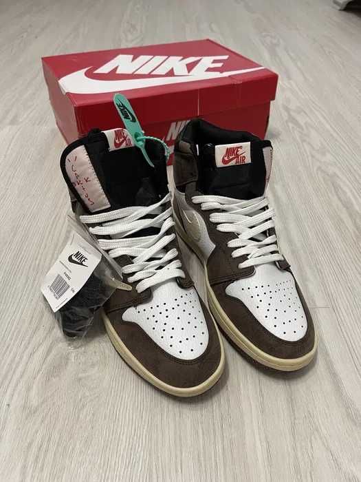 Jordan 1 Reverse Mocha l FUll BOX