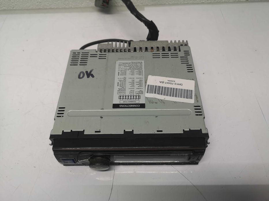 Радио за кола - ALPINE CDE-138BT