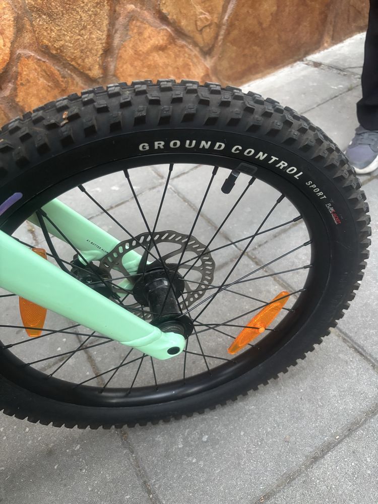 Детски велосипед 20” цола SPECIALIZED