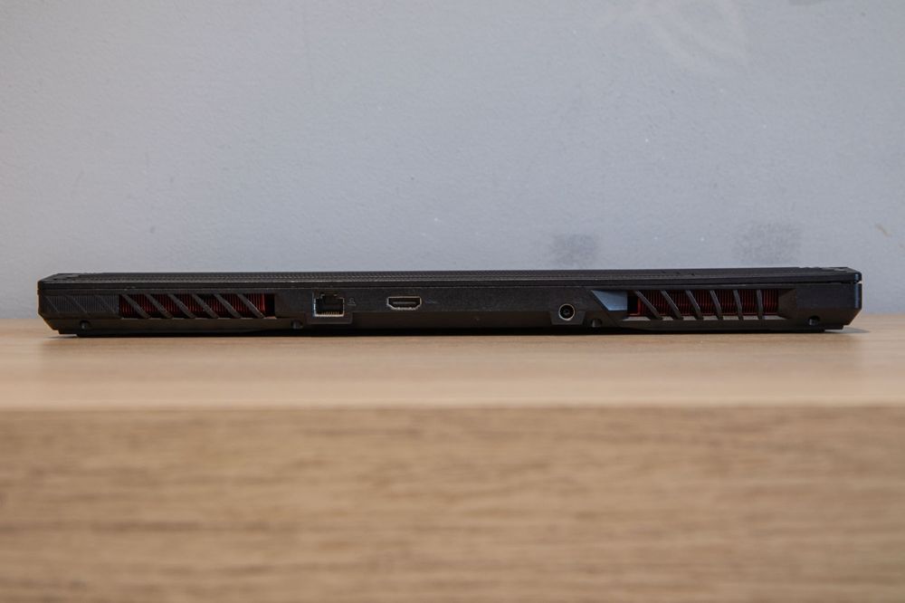 Laptop Gaming Asus ROG Strix G531, i7-9750H, GTX 1650, 32GB RAM, 144hz