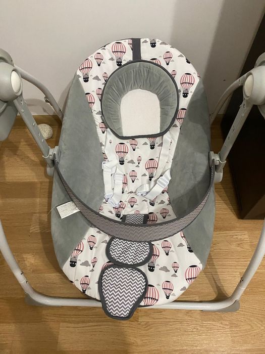 Leagan folosit pentru bebeluși