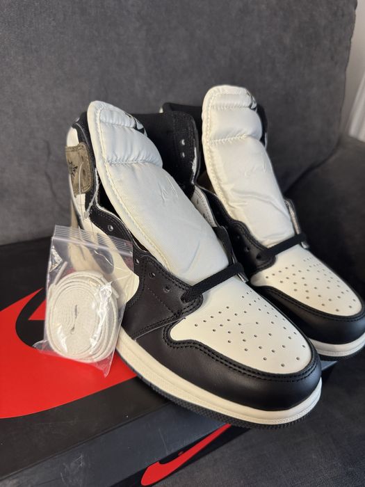 Nike Jordan 1 Dark Mocha