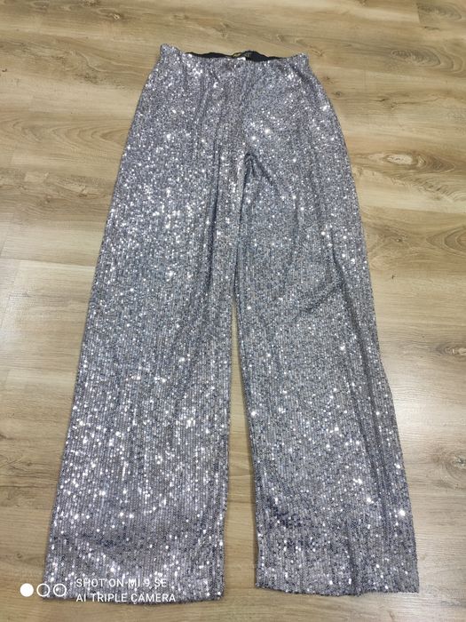 Продается вечернее  брюки.