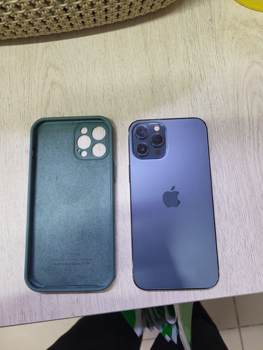 Айфон 12 про макс