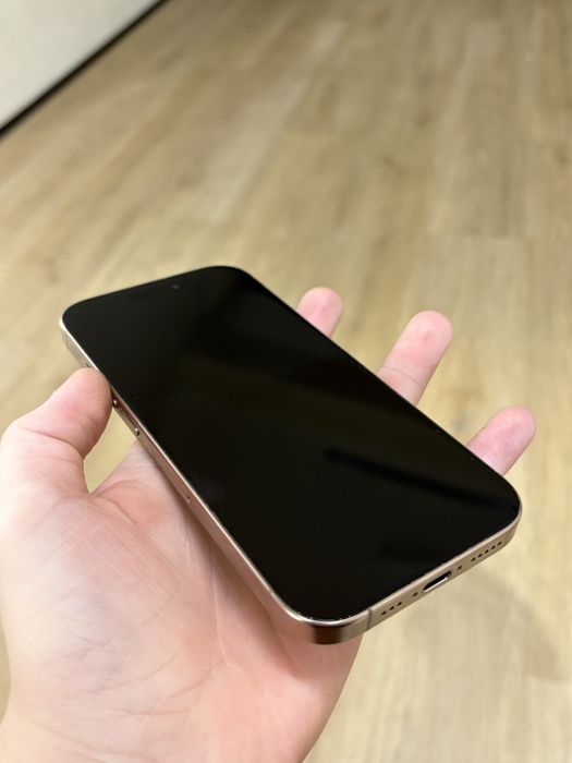 iPhone 16pro в идеальном состоянии