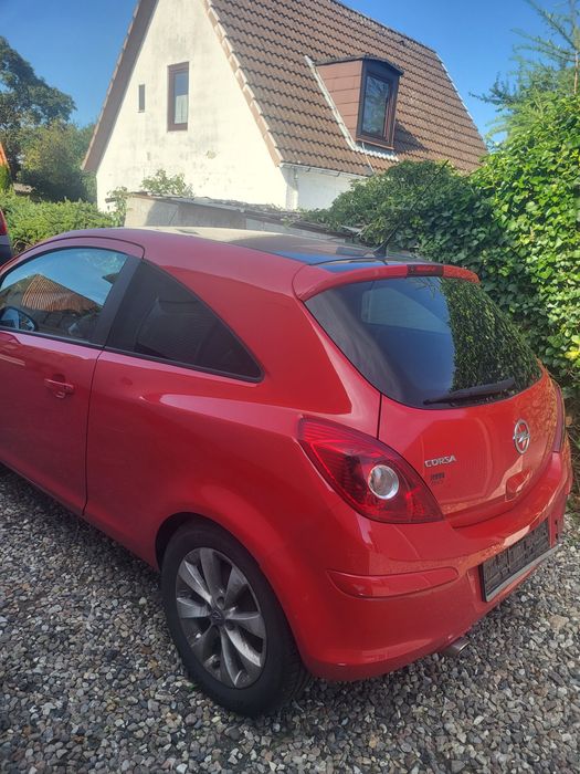 Vând Opel corsa 2012 1.4