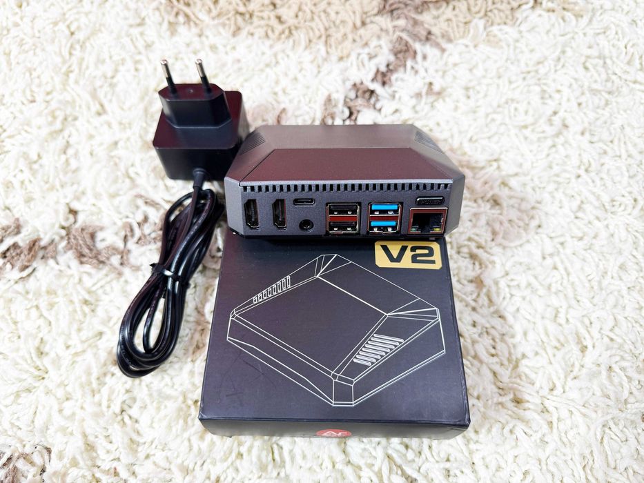 Raspberry Pi 4B 4GB + Argon One V2 + alimentator + POE Adapter Gigabit