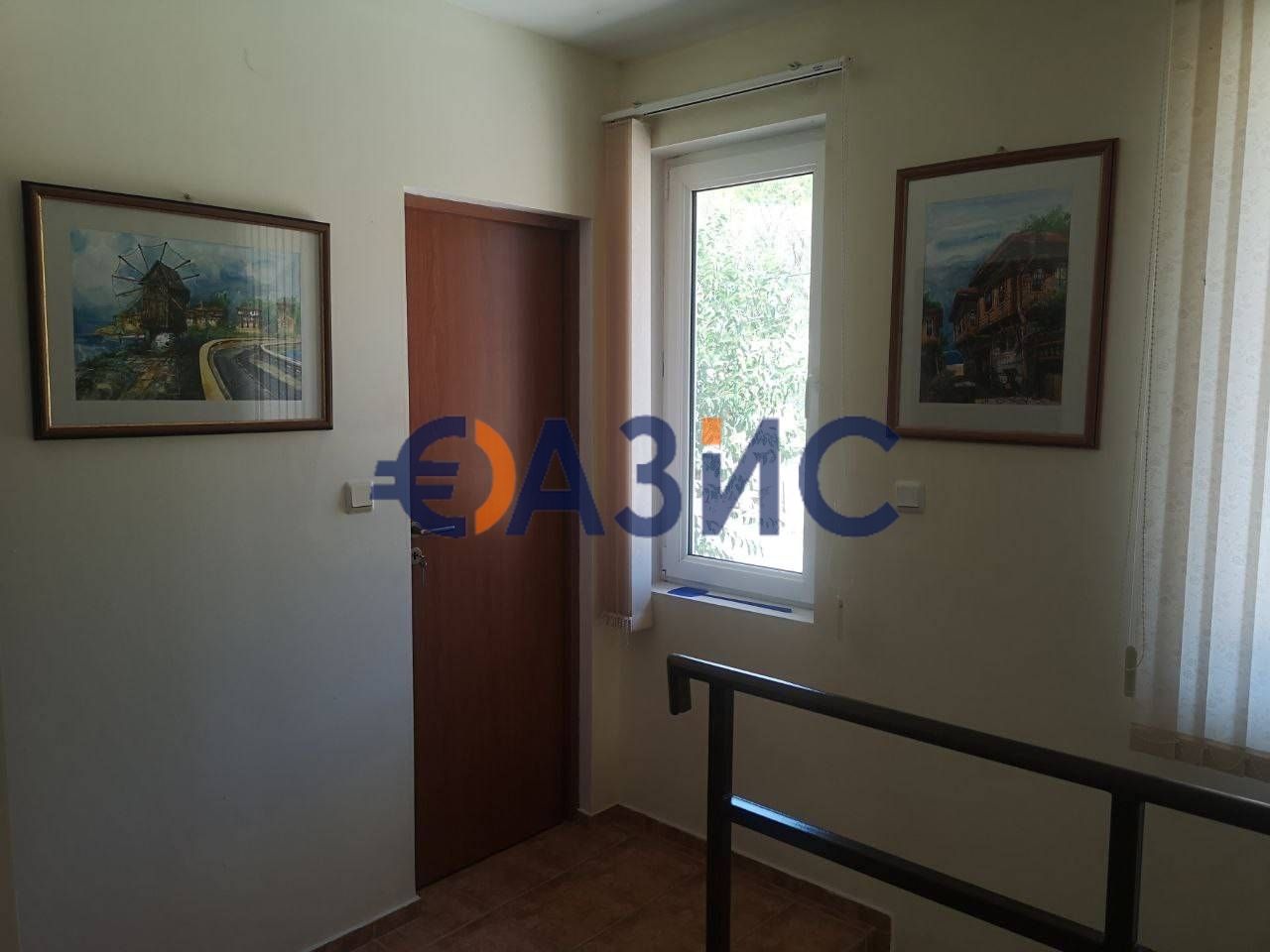 Двуетажна къща В С. Горица обл. Бургас, 180 кв. м,