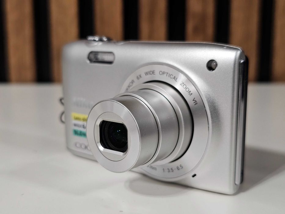 Y2K Aparat foto digital compact Nikon Coolpix S3300 16MP 6xZoom