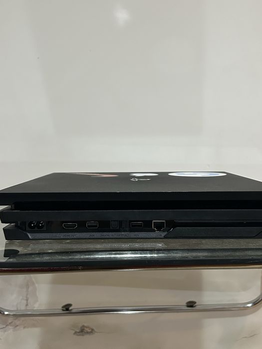 Playstation 4 pro 1tb