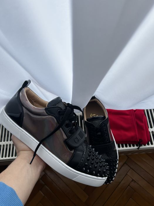 Vand Christian Louboutin