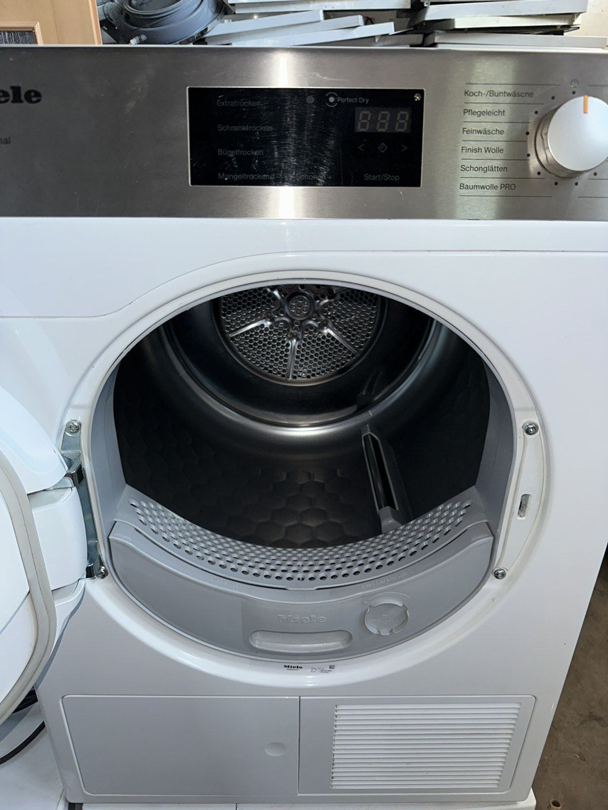 Сушилня +гаранция. MIELE T1 PROFESSIONAL Клас А. ПЧЕЛНА ПИТА. Доставка