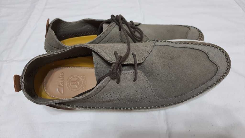 Pantofi / mocasini full piele Clarks Beige Suede marimea 43,5 - 44