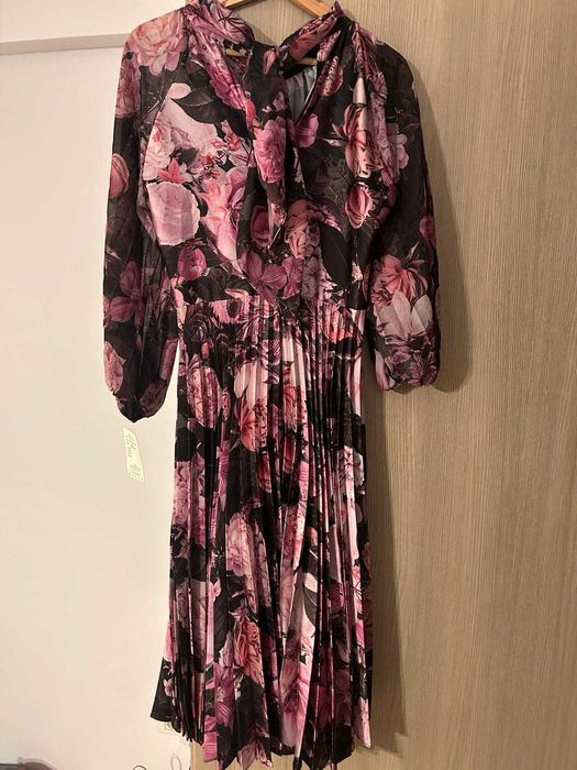Rochie eleganta de ocazie CU ETICHETA, masura XL,merge si L