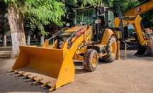 Ekskavator-yuklagich CAT 426F2