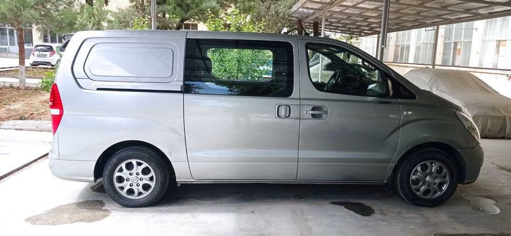 Срочно Продается Hyundai Grand Starex