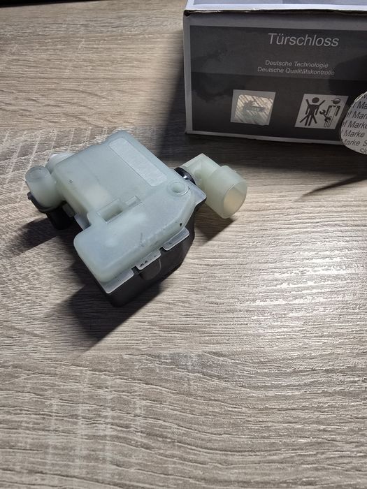 Actuator clapeta alimentare rezervor Opel Astra J