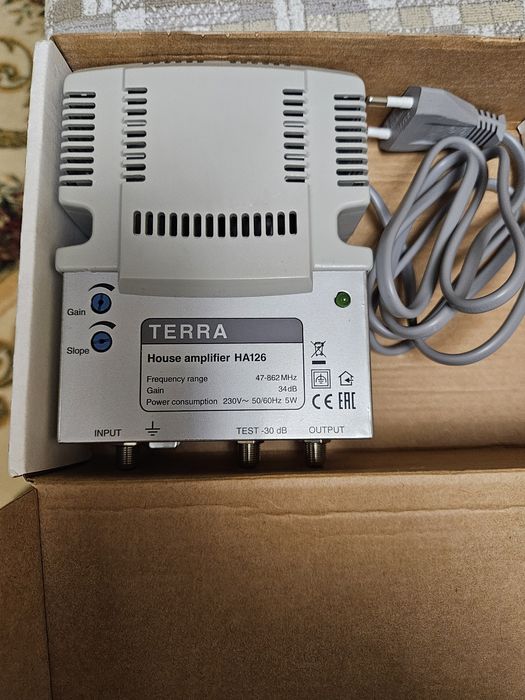 Amplificator de TV Terra HA 126 - 34 dB (max.117) si schita tehnica