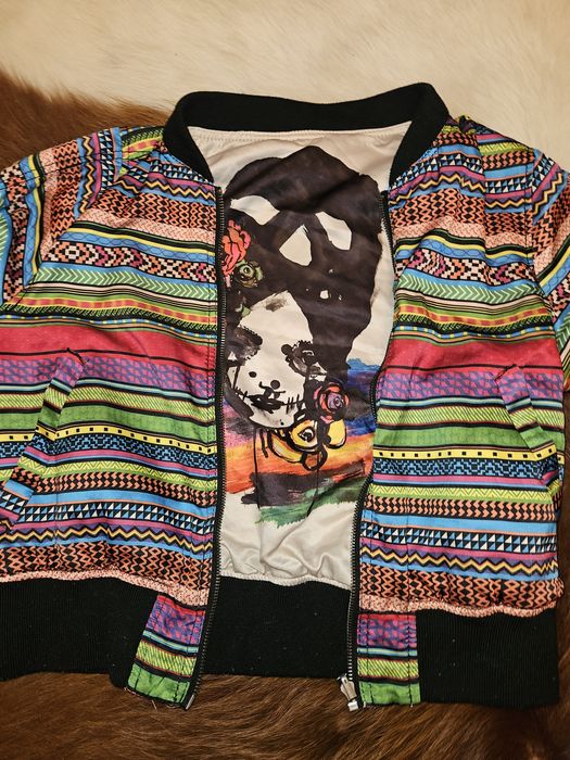 Vand geaca M cu 2 fete colorata lucioasa Amy Winehouse