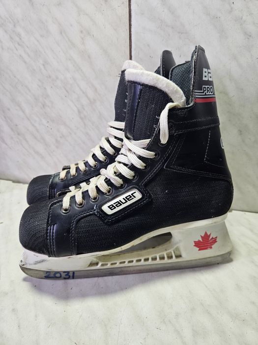 Patine 2081 hochei hockey  Bauer marime  43 (  28 cm)