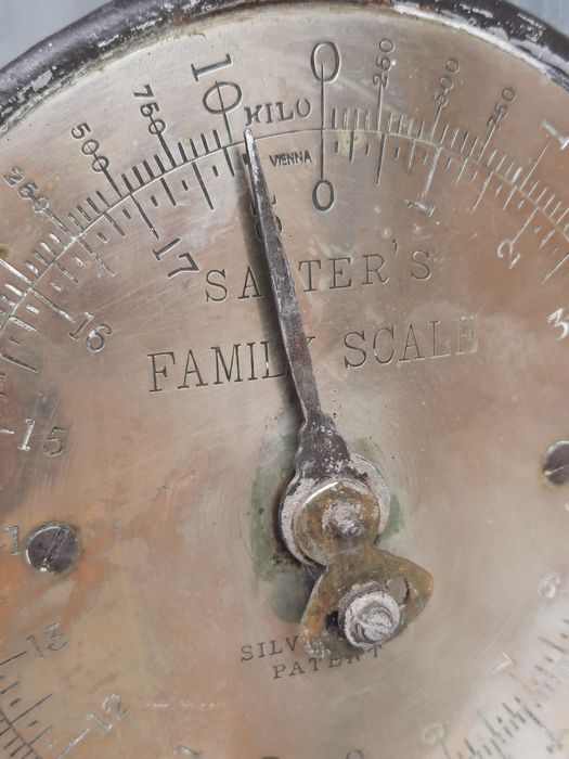 Cantar vechi antic rustic vintage exponat bucătărie terasa magazin