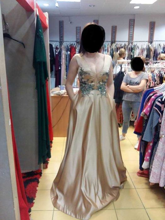 Rochie eleganta, nasa