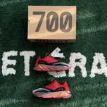 adidas Yeezy Boost 42 2/3 700 Hi Res Red